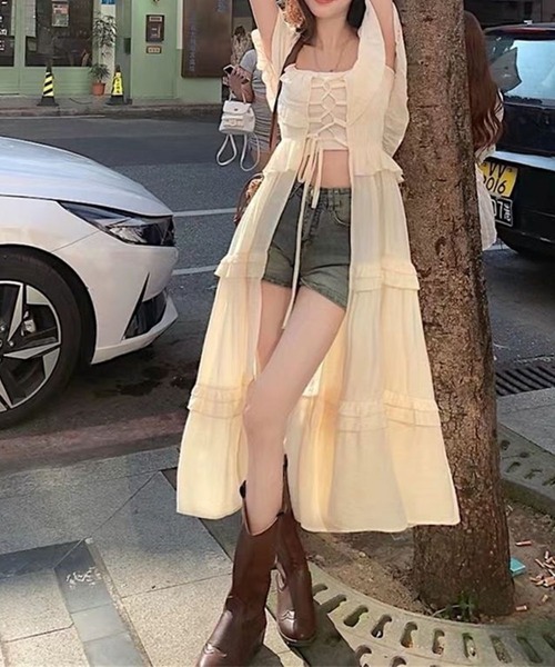 GLAMOROUS JANE(グラマラスジェーン)の「オフショルティアードフリルロングチュニック(シャツ/ブラウス・レディース・アイボリー・M/L)」の4枚目の写真
