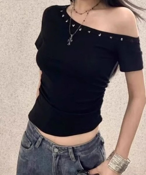 MEMECLE(メメクル)の「【 MEMECLE / メメクル 】ワンショルダー スタッズ 半袖カットソー(Tシャツ/カットソー・レディース・グレー/ブラック・S/M)」の17枚目の写真