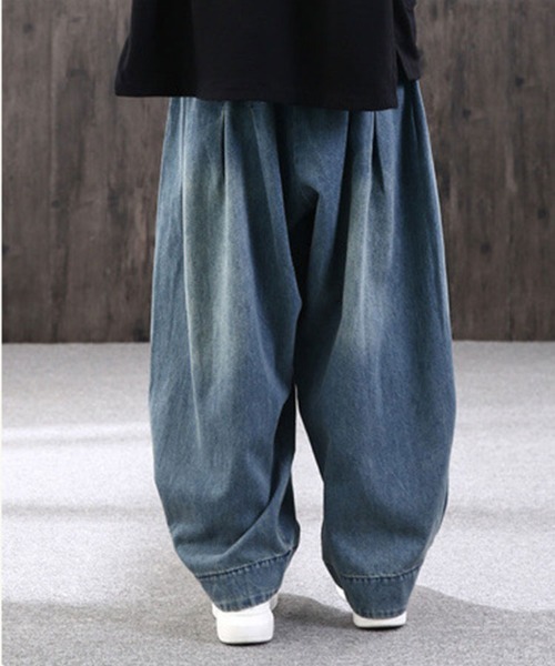 SallyLunn(サリーラン)の「ワイドデニムサルエルパンツ(その他パンツ・レディース・ブルー・MEDIUM/LARGE)」の6枚目の写真