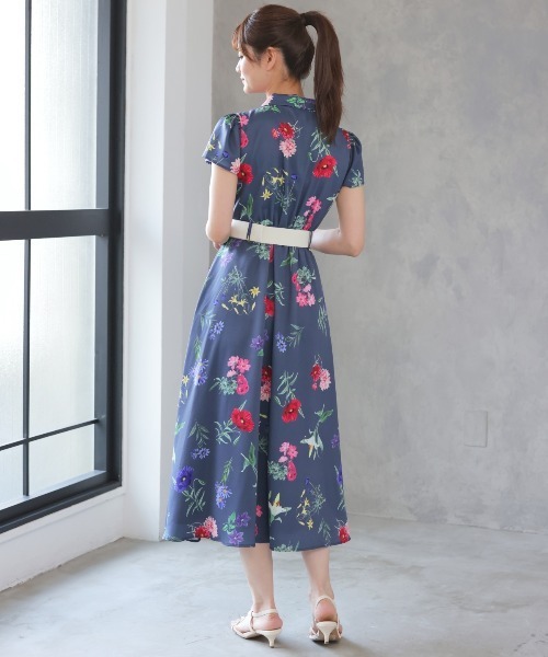 AND COUTURE（アンドクチュール）の「ボタニカルガーデンシャツ