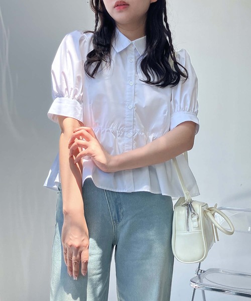 AS KNOW AS plus(アズノゥアズプラス)の「●パフスリーブ ぺプラムブラウス(シャツ/ブラウス・レディース・ブルー系/サックスブルー/オフホワイト・FREE)」の2枚目の写真