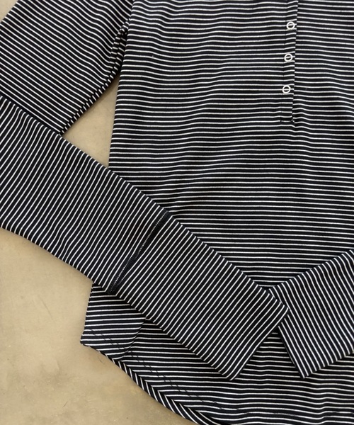 SHAGGIE（シャギー）の「フード付きヘンリーネックトップス（Tシャツ/カットソー・レディース・ブラック/ブラック系その他/グレー系その他/ホワイト/チャコールグレー・FREE）」の18枚目の写真