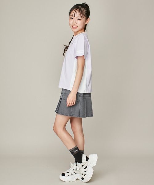 SISTER JENNI（SISTER JENNI）の「【ひんやり素材・UVカット】接触冷感ユニフォーム風配色切替T（Tシャツ/カットソー・キッズ・サックスブルー/ラベンダー/ブラック・150cm/160cm/130cm/140cm）」の15枚目の写真