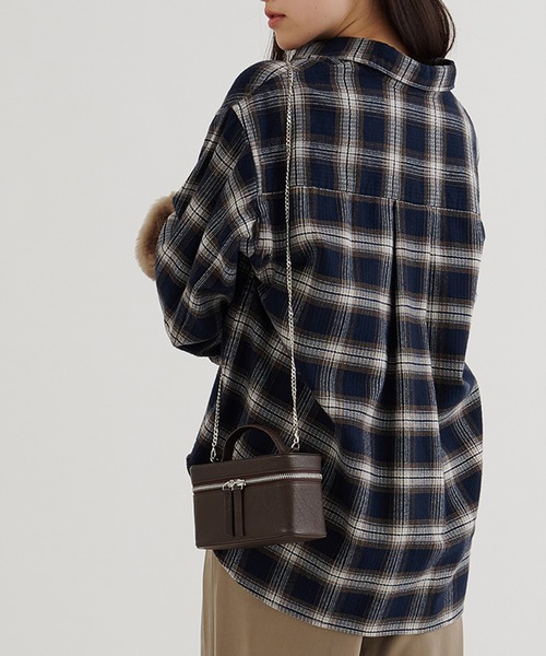 Whim Gazette（ウィムガゼット）の「【Hoaw.】バニティショルダー（ショルダーバッグ・レディース・オフホワイト/ブラック/ライトベージュ/ブラウン・FREE）」の15枚目の写真