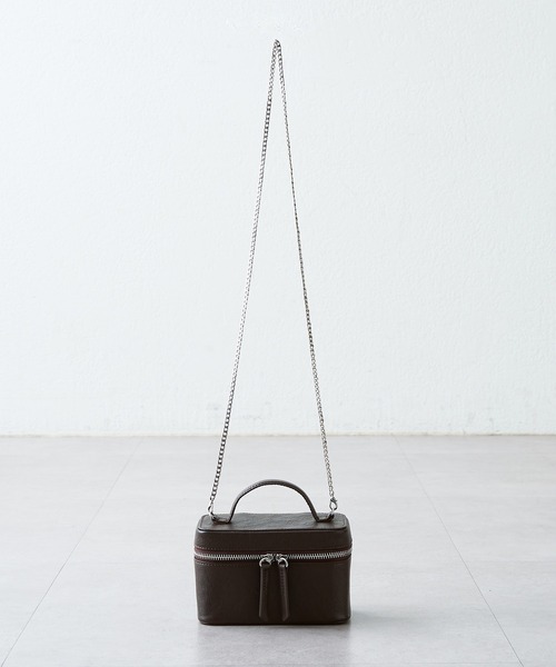 Whim Gazette（ウィムガゼット）の「【Hoaw.】バニティショルダー（ショルダーバッグ・レディース・オフホワイト/ブラック/ライトベージュ/ブラウン・FREE）」の16枚目の写真