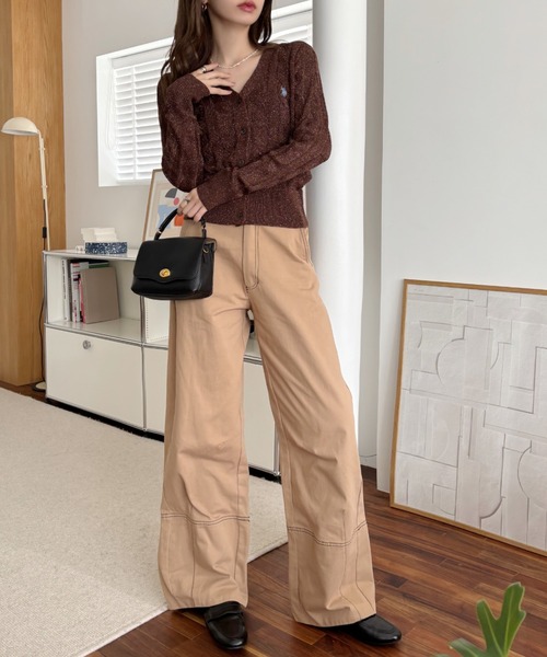 U.S. POLO ASSN.(ユーエスポロアッスン)の「【Ada.別注 U.S. POLO ASSN】ケーブル ラメ ニット Vネック カーディガン(カーディガン/ボレロ・レディース・ブラウン/ネイビー/シルバー/グリーン・FREE)」の11枚目の写真