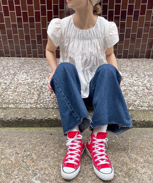 ISOOK（アイスー）の「ギャザースモックブラウス(comochi select) / フリルブラウス 袖フリル ティアードブラウス 半袖 クルーネック レッド ホワイト 赤 白（シャツ/ブラウス・レディース・レッド/ホワイト・FREE）」の11枚目の写真