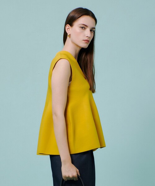 allureville（アルアバイル）の「ペプラムジレ（ベスト・レディース・オフホワイト/ネイビー/イエロー・2）」の11枚目の写真