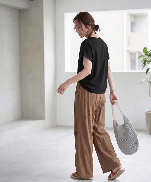 STYLE DELI(スタイルデリ)の「【ものづくりJAPAN】DIORAMA 袖口折り返しTシャツ(Tシャツ/カットソー・レディース・ホワイト/ブラック・FREE)」の5枚目の写真