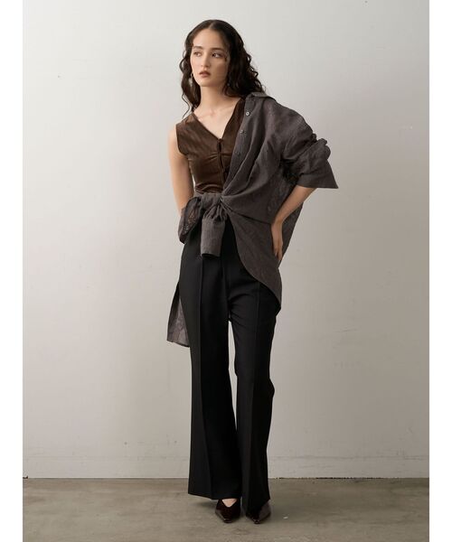 LAGUNAMOON(ラグナムーン)の「セミフレアスリットパンツ(その他パンツ・レディース・ブラック/ベージュ・SMALL/MEDIUM)」の14枚目の写真