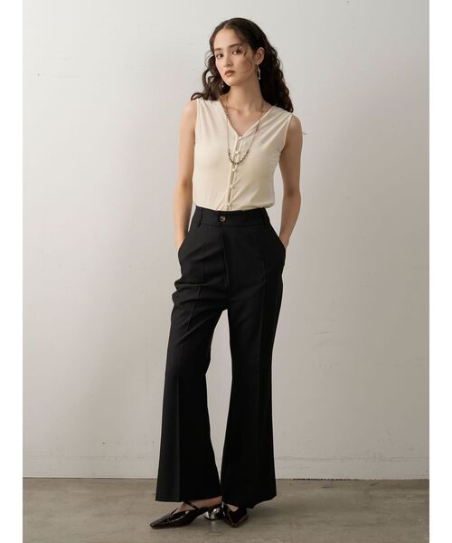 LAGUNAMOON(ラグナムーン)の「セミフレアスリットパンツ(その他パンツ・レディース・ブラック/ベージュ・SMALL/MEDIUM)」の19枚目の写真