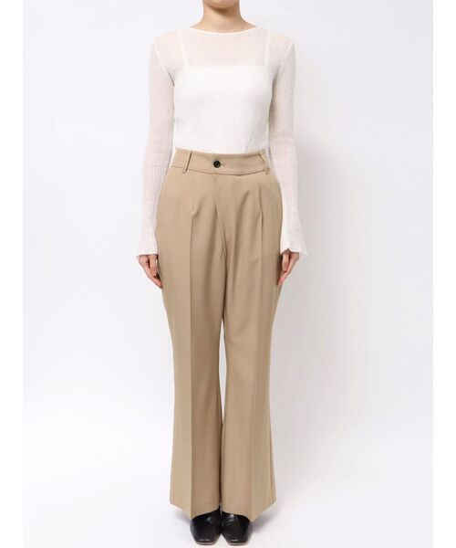 LAGUNAMOON(ラグナムーン)の「セミフレアスリットパンツ(その他パンツ・レディース・ブラック/ベージュ・SMALL/MEDIUM)」の6枚目の写真