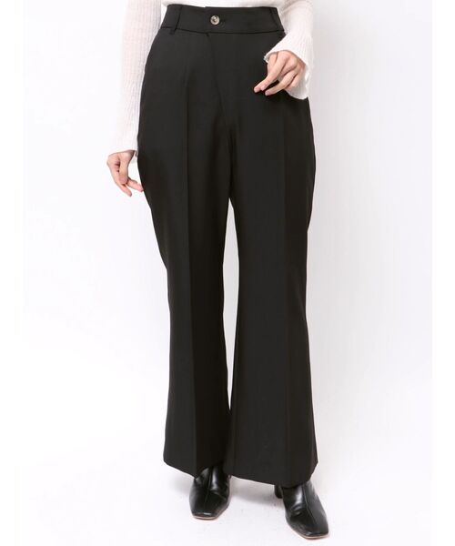 LAGUNAMOON(ラグナムーン)の「セミフレアスリットパンツ(その他パンツ・レディース・ブラック/ベージュ・SMALL/MEDIUM)」の9枚目の写真