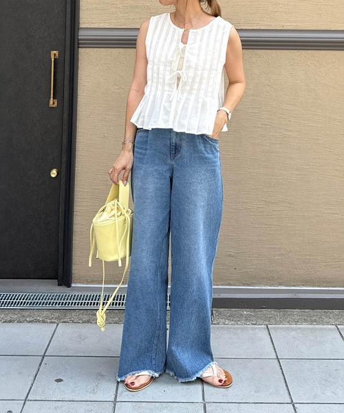 ISOOK（アイスー）の「プリーツスリーブレスリボンブラウス(chiica select)/ノースリーブブラウス リボンブラウス プリーツ リボン 夏 ショート丈 ホワイト（キャミソール・レディース・ホワイト・FREE）」の8枚目の写真