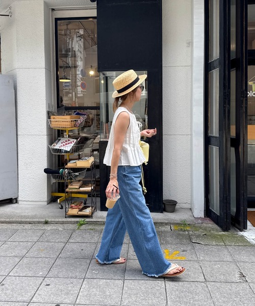 ISOOK（アイスー）の「プリーツスリーブレスリボンブラウス(chiica select)/ノースリーブブラウス リボンブラウス プリーツ リボン 夏 ショート丈 ホワイト（キャミソール・レディース・ホワイト・FREE）」の9枚目の写真