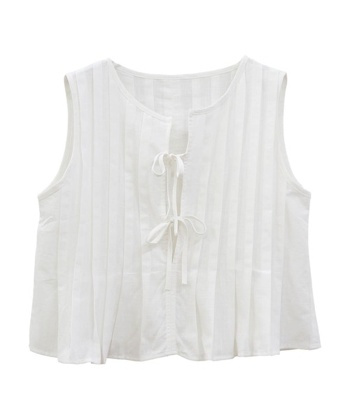 ISOOK（アイスー）の「プリーツスリーブレスリボンブラウス(chiica select)/ノースリーブブラウス リボンブラウス プリーツ リボン 夏 ショート丈 ホワイト（キャミソール・レディース・ホワイト・FREE）」の5枚目の写真