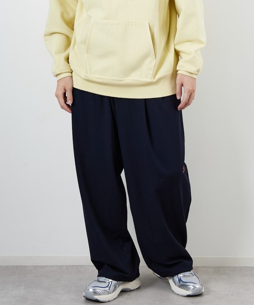 UMBRO/アンブロ] 別注 ワンポイント刺繍ロゴ トラックパンツ（その他