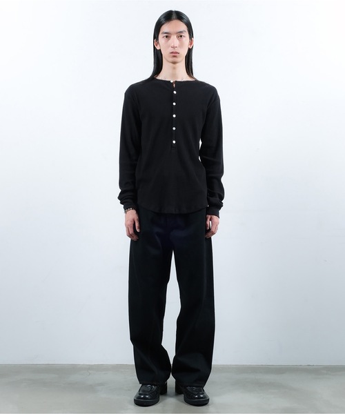 Jieda(ジエダ)の「TWIST DENIM PANTS(デニムパンツ・メンズ・ブラック/インディゴブルー・1/2)」の10枚目の写真