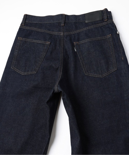 Jieda(ジエダ)の「TWIST DENIM PANTS(デニムパンツ・メンズ・ブラック/インディゴブルー・1/2)」の20枚目の写真