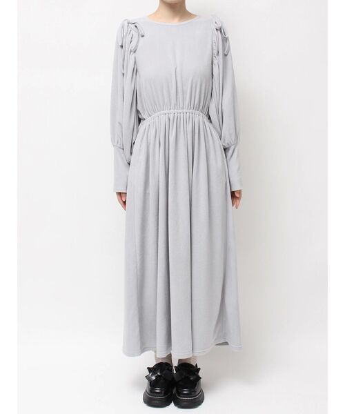 merry jenny（メリージェニー）の「ギャザーギャザーフリースワンピース（ワンピース・レディース・ライトブルー/ブラック/アイボリー・FREE）」の4枚目の写真