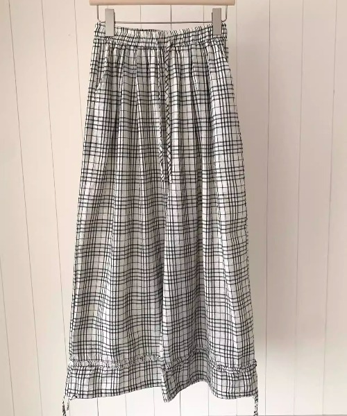 REBALANCE(リバランス)の「ワイドチェックパンツ(その他パンツ・レディース・C/A/B・LARGE/MEDIUM)」の4枚目の写真
