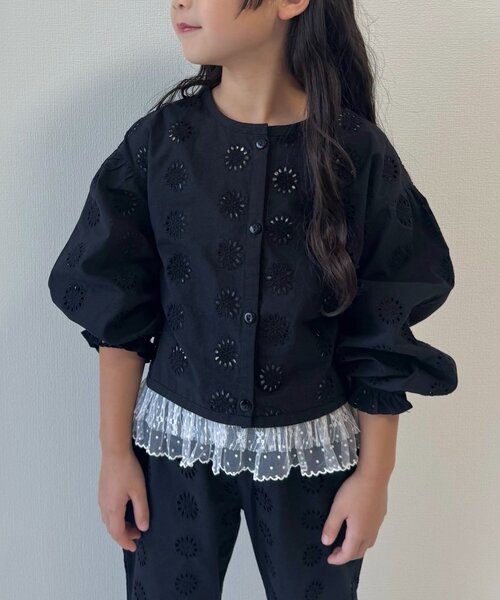 CIAOPANIC TYPY(チャオパニックティピー)の「【KIDS】【India】カットワークレースクロップド丈カーデ(シャツ/ブラウス・キッズ・ブラック/ホワイト・LARGE/MEDIUM/SMALL/XX-LARGE/X-LARGE)」の8枚目の写真