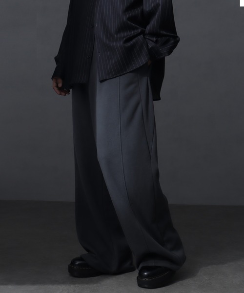 welise（ウェライズ）の「【welise/ウェライズ】ヴィンテージ裏毛 ディメンションカッティング ワイドバギースウェットパンツ（スウェットパンツ・メンズ・チャコールグレー/ブラック/ブラウン・S/M/L）」の7枚目の写真