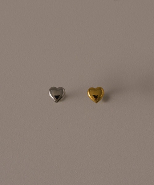 muku(ムク)の「PIERCE/MINI HEART(ピアス(両耳用)・レディース・ゴールド/シルバー・FREE)」の6枚目の写真