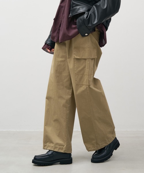 ピーチセミワイドカーゴパンツ〈2サイズ展開〉（カーゴパンツ