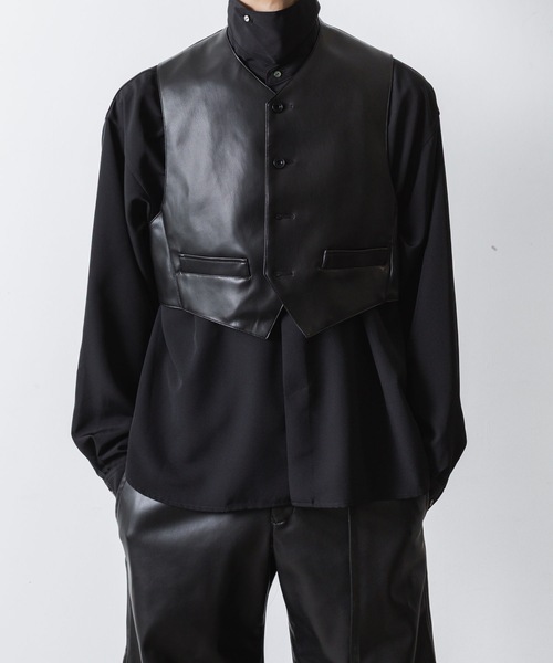 ato（アトウ）の「SYNTHETIC LEATHER VEST（ベスト・メンズ・ブラック・46/48）」の12枚目の写真