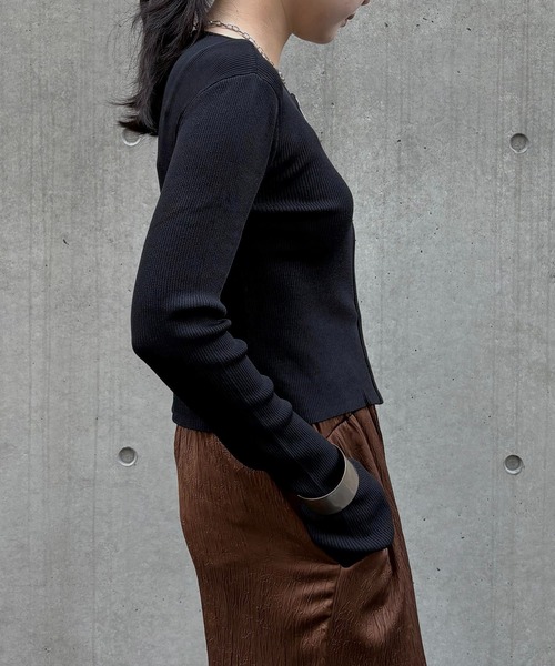 &g'aime(アンジェム)の「【&g'aime】Wジップリブカーディガン Double Zip Ribbed Cardigan(ニット/セーター・レディース・ブルー/グレイッシュベージュ/ブラック/ブラウン・FREE)」の18枚目の写真