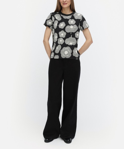 marimekko(マリメッコ)の「Heleys Tumma / T-shirt(Tシャツ/カットソー・レディース・ライトグレー・LARGE/MEDIUM/SMALL/X-SMALL/X-LARGE)」の1枚目の写真