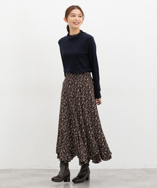 Honeys(ハニーズ)の「レース使いハイネックT(Tシャツ/カットソー・レディース・オフホワイト/ネイビー/ブラック/サックスブルー/グレイッシュベージュ・S/M/LL/L)」の10枚目の写真