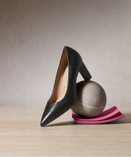 COLE HAAN（コールハーン）の「グランド アンビション アンジェリカ パンプ womens（パンプス・レディース・ブラック・5.5/6/6.5/7/7.5/8/5）」の4枚目の写真