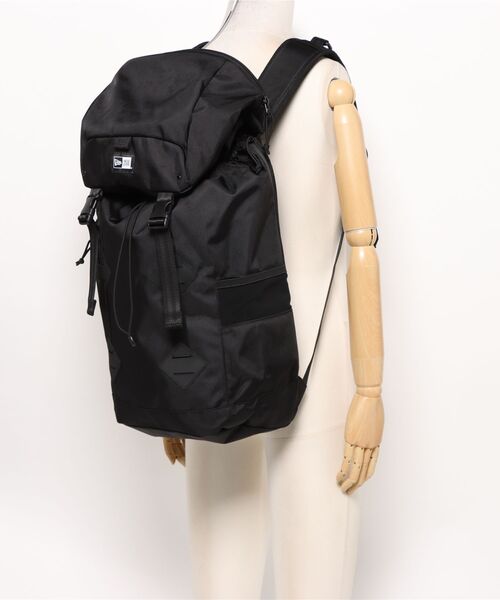 NEW ERA(ニューエラ)の「【NEW ERA/ニューエラ】RUCKSACK(バックパック/リュック・メンズ・ブラック・FREE)」の2枚目の写真