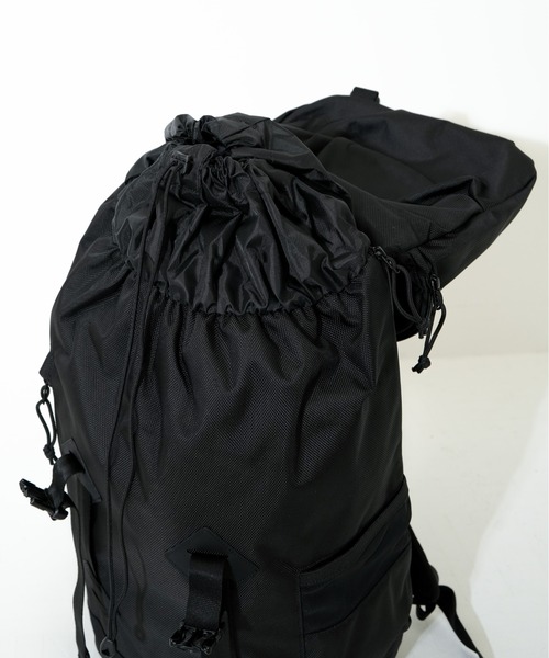 NEW ERA(ニューエラ)の「【NEW ERA/ニューエラ】RUCKSACK(バックパック/リュック・メンズ・ブラック・FREE)」の5枚目の写真