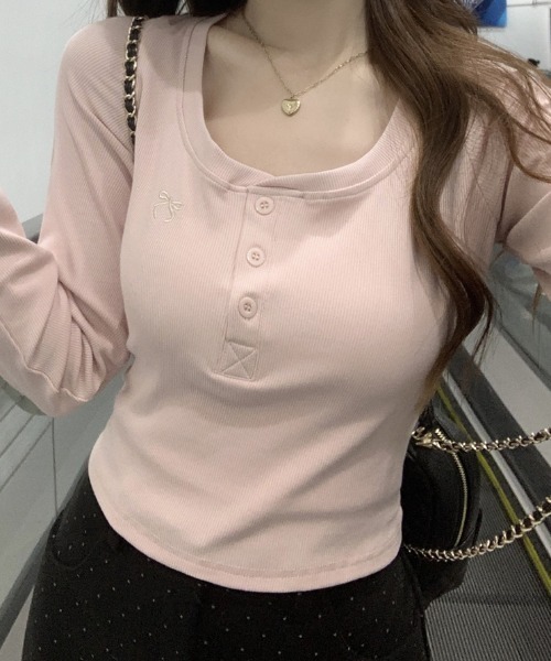 Teem Store(チームストア)の「リボン刺繍ワンポイントヘンリーネックロンT(Tシャツ/カットソー・レディース・ピンク/サックスブルー/グレー・M/L)」の3枚目の写真