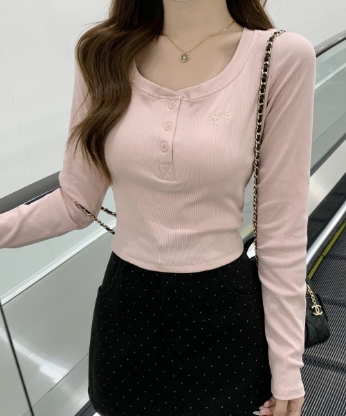 Teem Store(チームストア)の「リボン刺繍ワンポイントヘンリーネックロンT(Tシャツ/カットソー・レディース・ピンク/サックスブルー/グレー・M/L)」の7枚目の写真