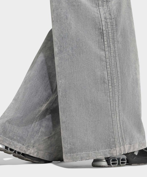 adidas（アディダス）の「起毛ツイル オーバーサイズド ファイヤーバード トラックパンツ / アディダスオリジナルス adidas Originals（スウェットパンツ・レディース・グレー・MEDIUM/SMALL/XX-LARGE/LARGE/X-LARGE/X-SMALL）」の12枚目の写真