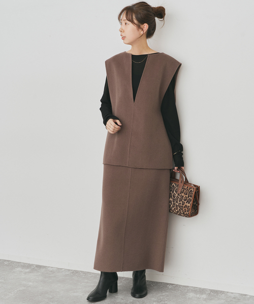 Spick & Span（スピックアンドスパン）の「ダブルフェイスVネックベスト（ベスト・レディース・モカ/ベージュ系その他・FREE）」の18枚目の写真