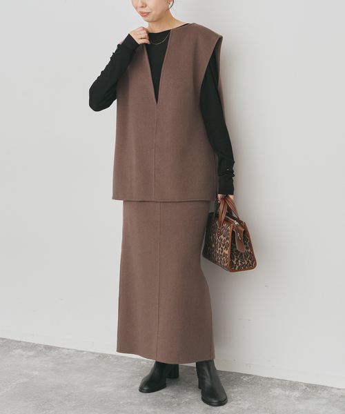 Spick & Span（スピックアンドスパン）の「ダブルフェイスVネックベスト（ベスト・レディース・モカ/ベージュ系その他・FREE）」の10枚目の写真