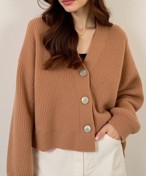 cammie(キャミー)の「ビッグボタンニットカーディガン(カーディガン/ボレロ・レディース・アイボリー/キャメル・M/L)」の12枚目の写真