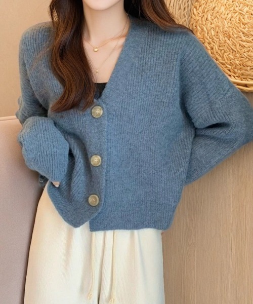 cammie(キャミー)の「ビッグボタンニットカーディガン(カーディガン/ボレロ・レディース・アイボリー/キャメル・M/L)」の7枚目の写真