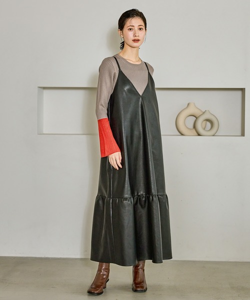 LAKOLE（ラコレ）の「アソートVネックキャミワンピース/604906（ワンピース・レディース・ダークブラウン/その他9・FREE）」の4枚目の写真