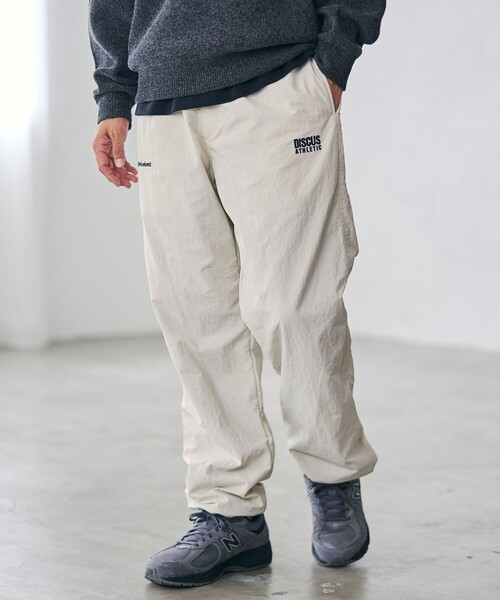 DISCUS（ディスカス）の「DISCUS（ディスカス）別注裏フリースナイロンパンツ（その他パンツ・メンズ・ネイビー/ダークグレー/オフホワイト・XL/L/M/S）」の2枚目の写真