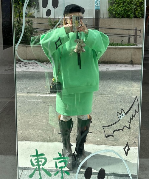 Alley Tokyo（アリートーキョー）の「【セットアップで着られる】Bigなスウェット（スウェット・レディース・グレー/スミクロ/ピンク/ライトグリーン・FREE）」の16枚目の写真