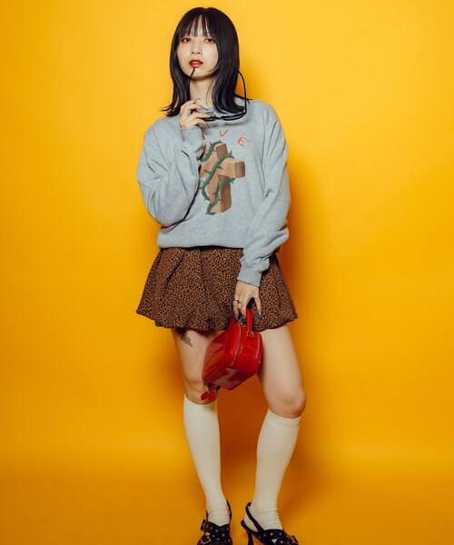 Subciety(サブサエティ)の「【WOMEN】Thorn cross sweat shirt(スウェット・レディース・グレー/ストーン/ブラック・FREE)」の18枚目の写真