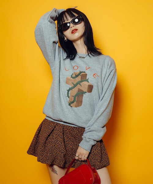 Subciety(サブサエティ)の「【WOMEN】Thorn cross sweat shirt(スウェット・レディース・グレー/ストーン/ブラック・FREE)」の20枚目の写真