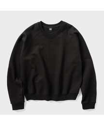 SUPERSUB（スーパーサブ）の「Basic V-Neck Overfit Crop Sweatshirt - Black（スウェット・メンズ）」