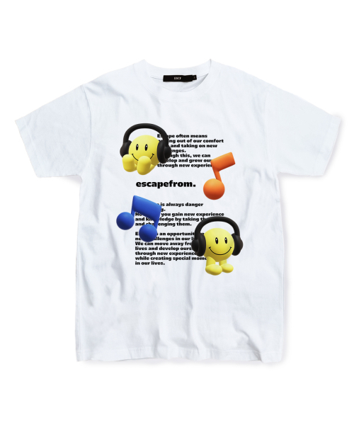 ESCAPEFROM(エスケープフロム)の「3DスマイルプリントTシャツホワイト(Tシャツ/カットソー・レディース・その他・SMALL/MEDIUM/LARGE)」の1枚目の写真